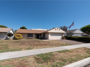 23452 Cavanaugh Rd, Lake Forest, CA 92630