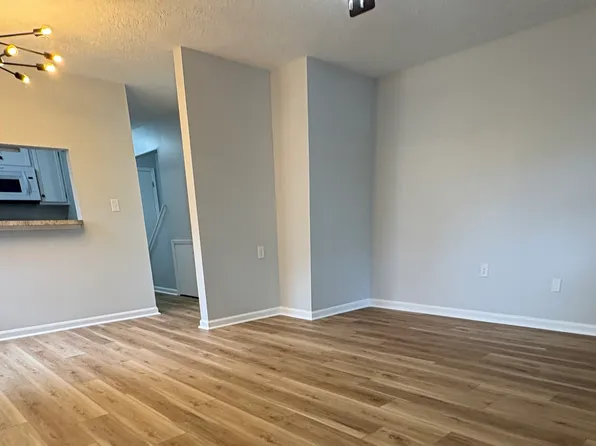 307 W Clifton Ave, North Augusta, SC 29841