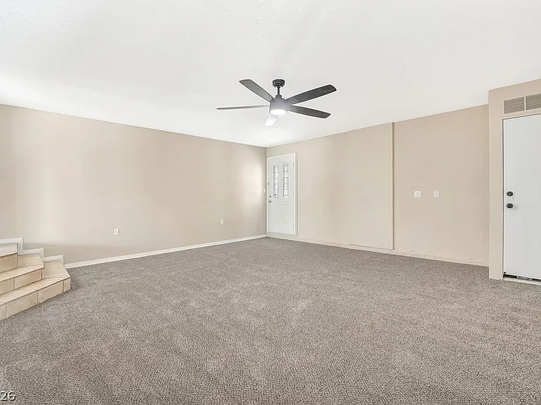 966 Pack Saddle Ct — Photo 16