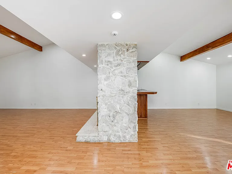 3115 Dona Susana Dr — Photo 8