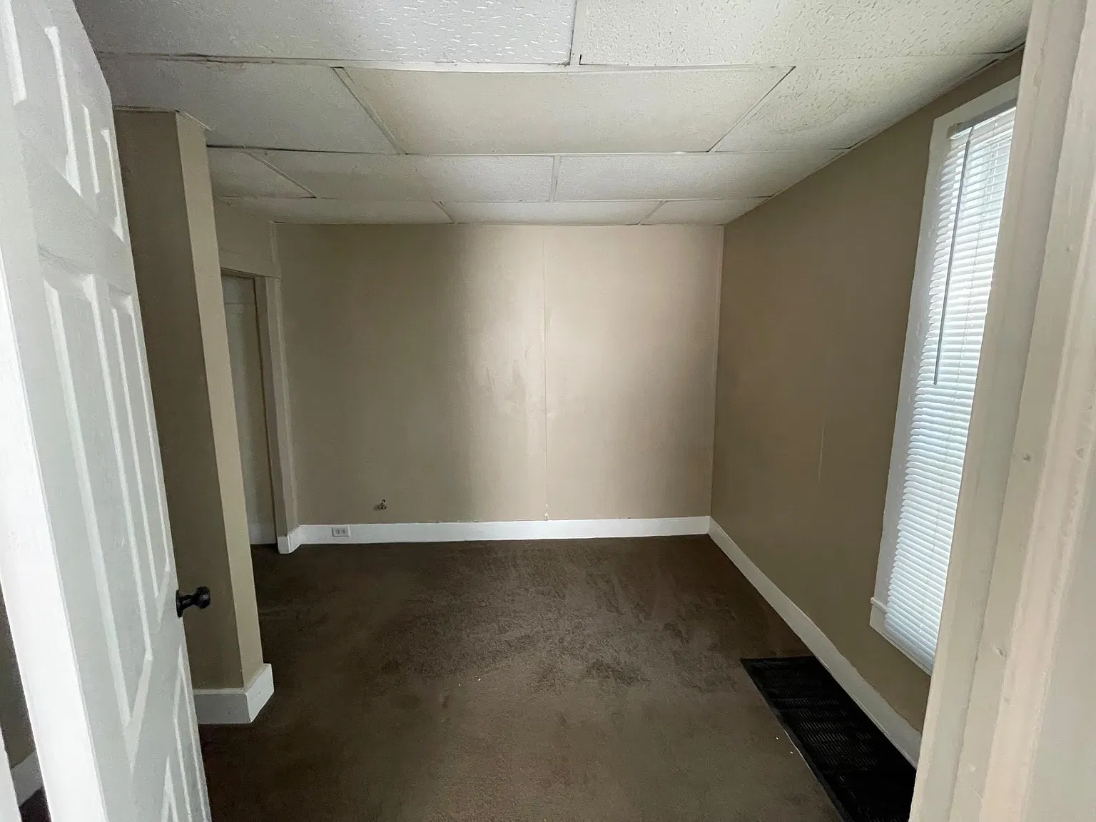 1 bed, 400 sqft, $900 — Photo 4