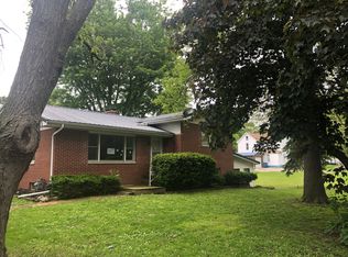 301 W Main St, Colfax, IL 61728