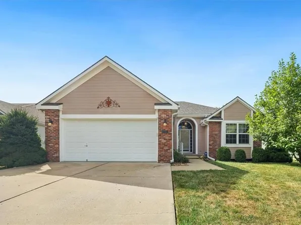 4505 NE 73rd St, Kansas City, MO 64119