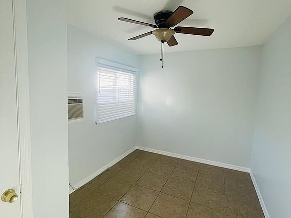 5th image of 2755 E Michigan Ave