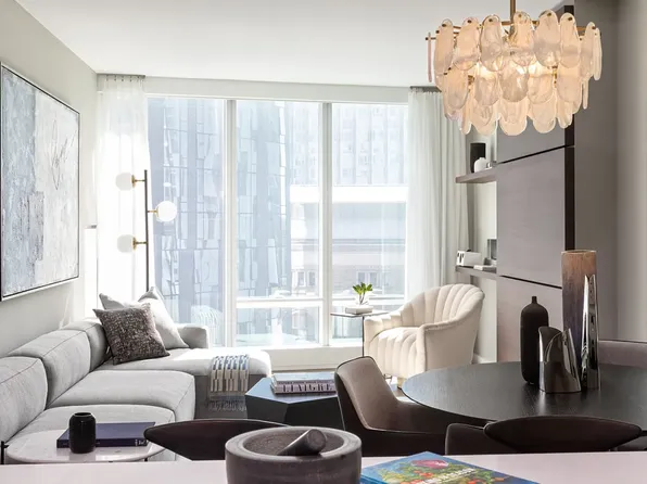 675 West 59th Street image 1 of 18