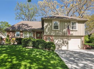 6525 Melody Ct, Kansas City, MO 64152