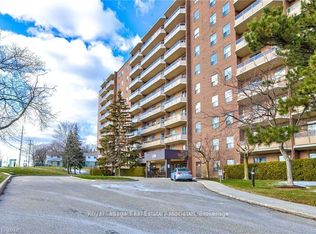 1100 Courtland Ave E #309, Kitchener, ON N2C 2H9