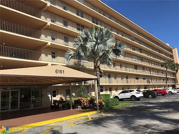 Home For Sale In Boca Teeca