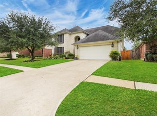 15102 Greenhaven Lake Ln, Cypress, TX 77429