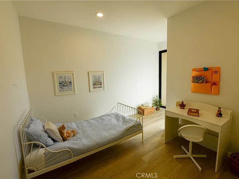 15826 S Vermont Ave #1 — Photo 12
