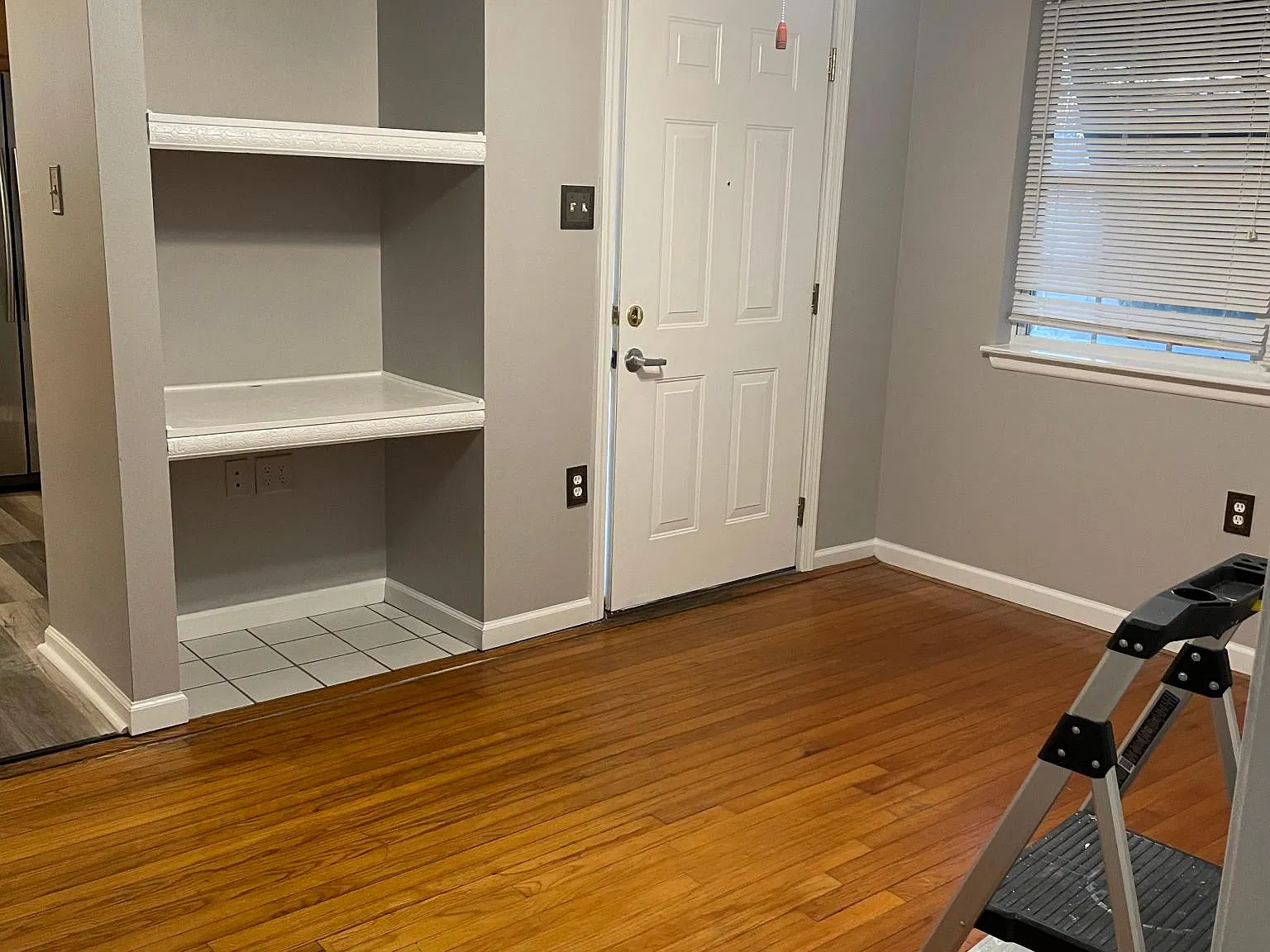 2227 Little Flower Ln — Photo 2