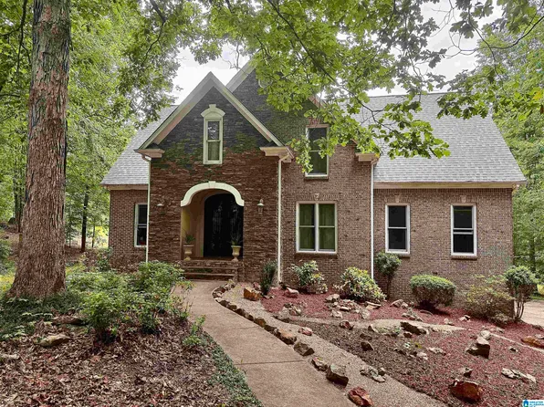 300 Twelve Oaks Cir, Chelsea, AL 35043