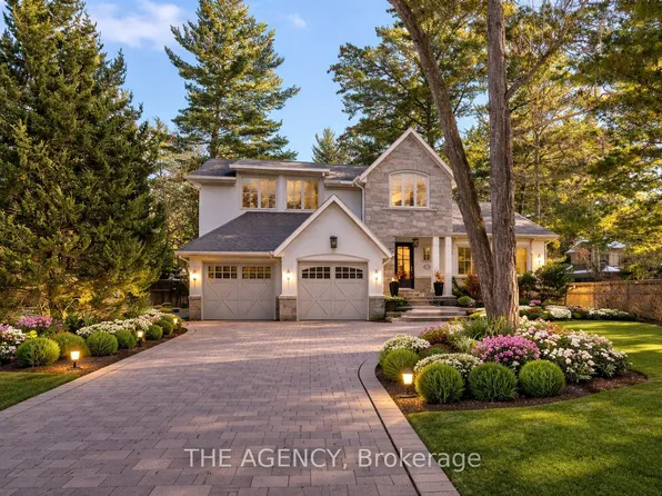 1310 Duncan Rd, Oakville, ON L6J 2P8