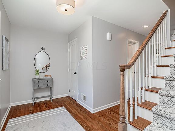 5th image of 1270 Carron Dr