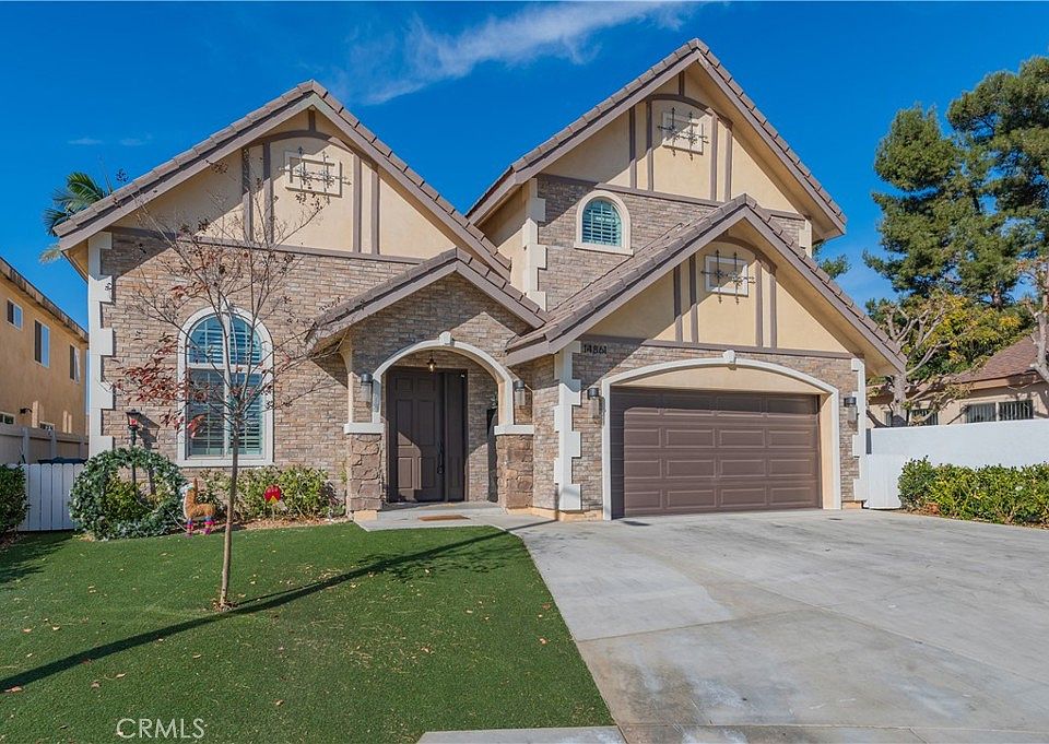 1st image of 14861 Gainford Cir
