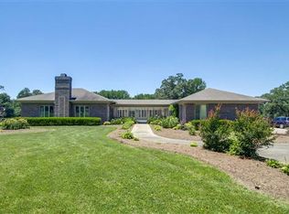 951 York Rd, Clarksville, TN 37042