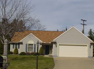 927 Balboa Ct, Painesville, OH 44077
