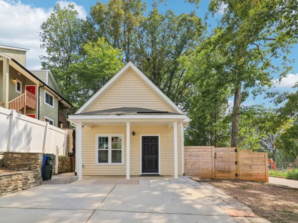3833 Kelford St, Raleigh, NC 27606