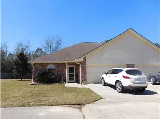 1220 Kapalama Ct, Diamondhead, MS 39525