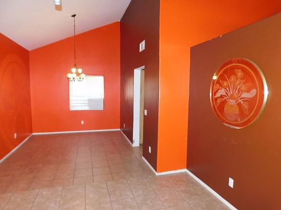 5th image of 11413 La Paz Ct