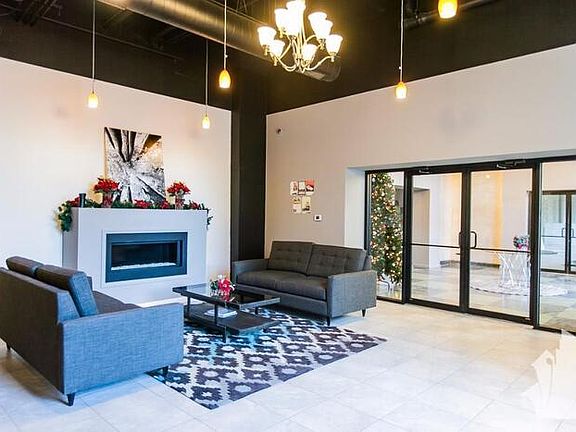 2nd image of 2036 S Michigan Ave #605TK