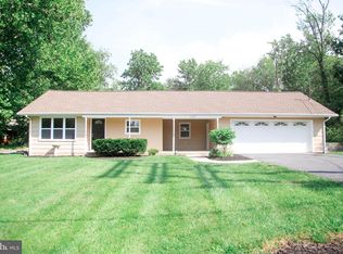 132 N Geyers Church Rd, Middletown, PA 17057