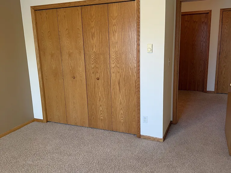 832 Laurel Ave #L — Photo 8
