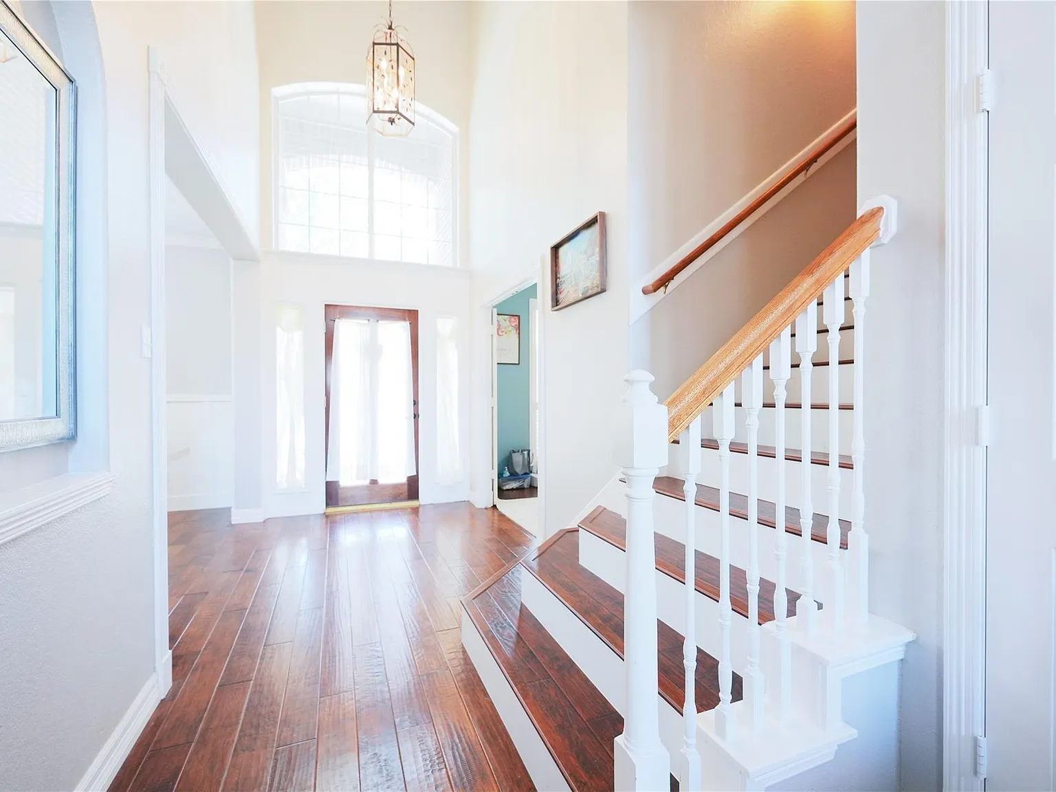 4 bed, 3.5 bath, 3211 sqft, $3,100 — Photo 3
