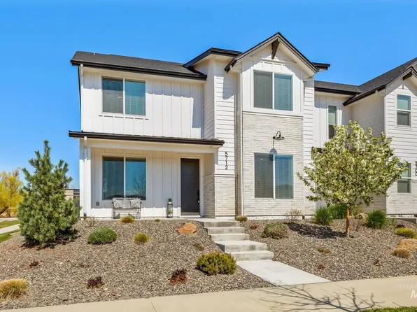 5712 W Elk Trail St, Boise, ID 83714