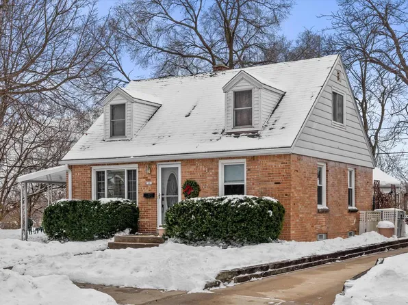 5511 West Notre Dame COURT, Milwaukee, WI 53208