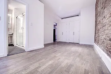 Rented by Urbane Brokerage