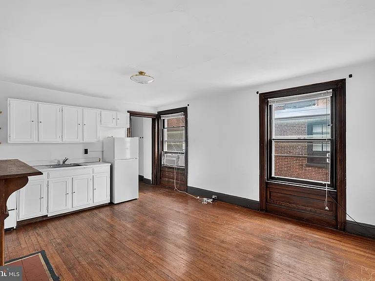 1816 Pine St #3R — Photo 8