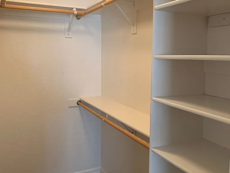 3301 Tolteca Dr — Photo 13