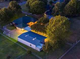 2502 Lake Ridge Rd, Glenn Heights, TX 75154