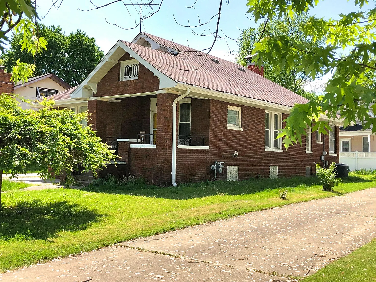 2 bed, 1320 sqft, $1,650 — Photo 3