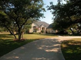 300 Ten Oaks Dr, Georgetown, TX 78633