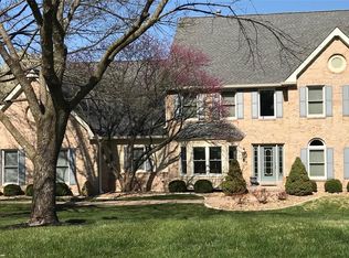 2020 Kehrsboro Dr, Chesterfield, MO 63005