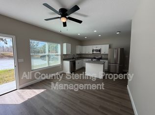 1418 SE Magnolia Loop #103, Lake City, FL 32025