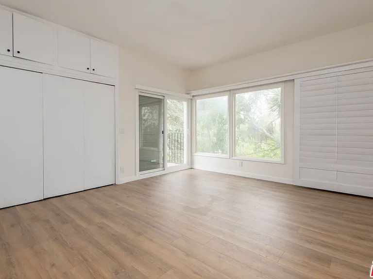 2819 Pacific View Trl — Photo 11