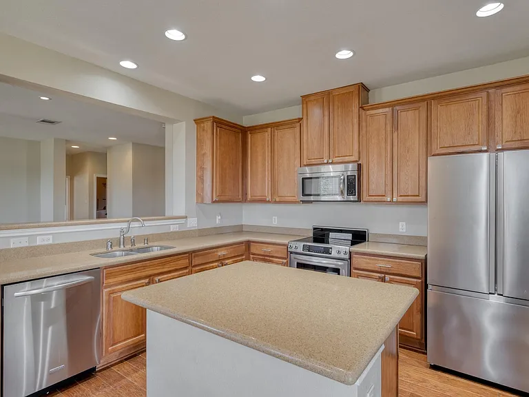 117 Brittany Ln — Photo 12