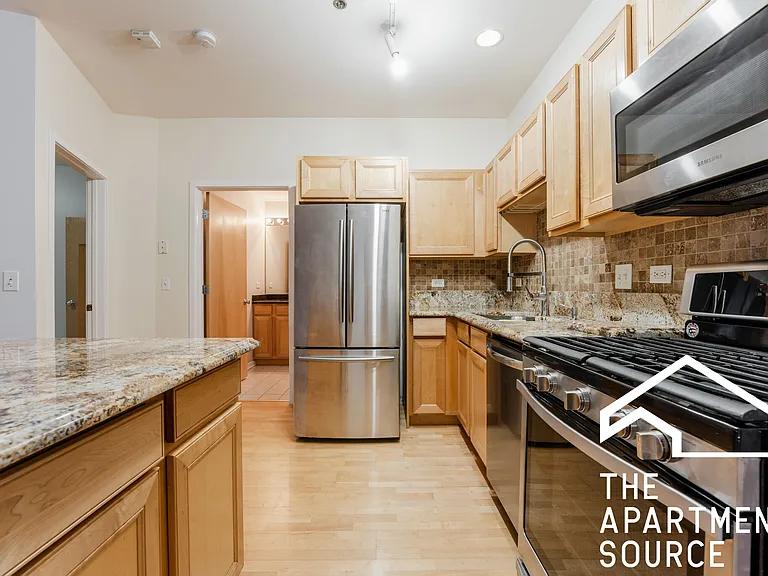 2951 N Clybourn Ave #307 — Photo 2