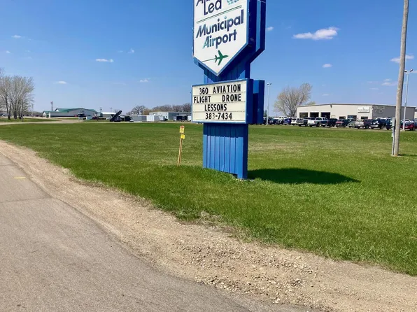 Bridge Ave N, Albert Lea, MN 56007