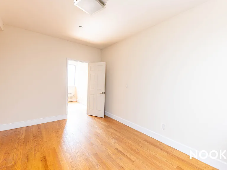756 Myrtle Ave #4H — Photo 7
