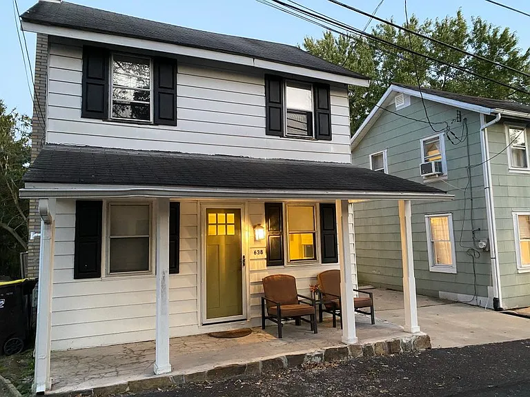 638 Church Rd — Photo 1