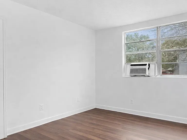 1534 Morgan St #1 — Photo 6