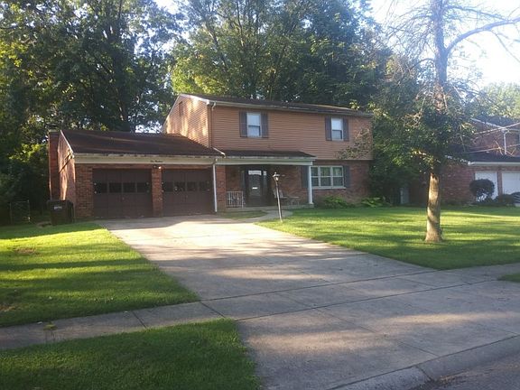3rd image of 1019 Eastgate Dr