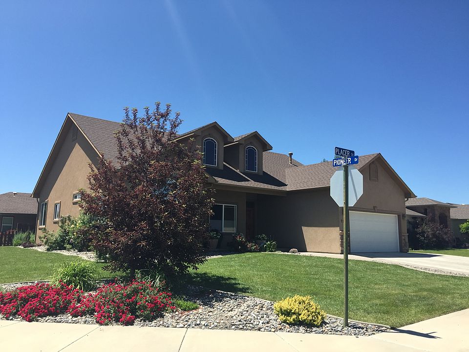 2nd image of 711 Placer Dr