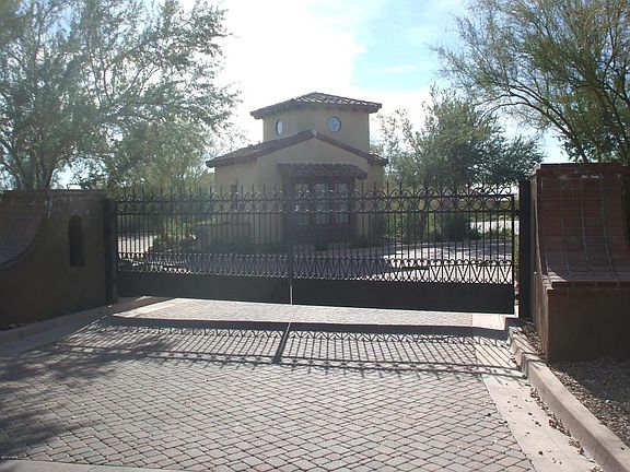 4th image of 18650 N Thompson Peak Pkwy APT 1001