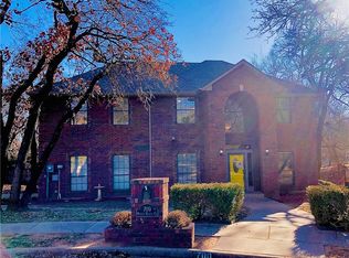 700 Hidden Hollow Cir, Edmond, OK 73034