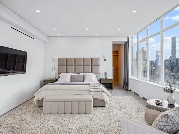 422 East 72nd Street image 35 of 57